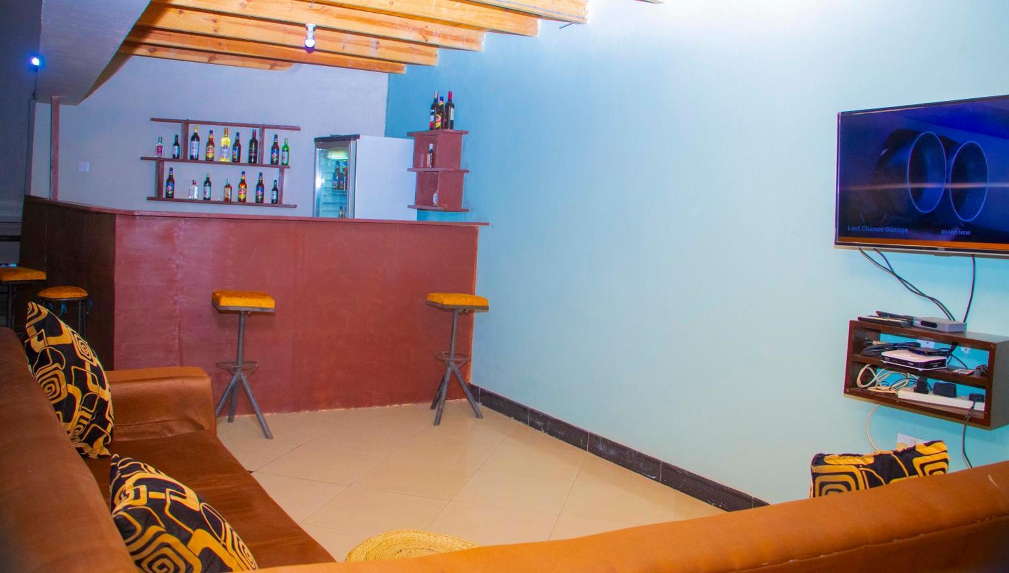 Shamba Hostel Usa River Экстерьер фото